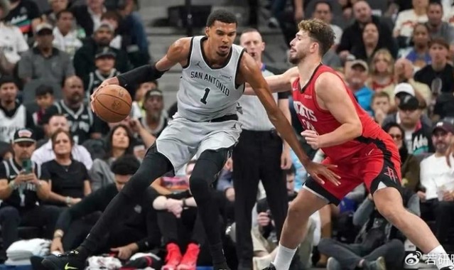 开云体育官网-狂输66分！申京成火箭漏洞，美媒晒防守数据，谢泼德确实被冤枉了|卡佩拉|马刺|凯文·杜兰特|圣安东尼奥马刺队|阿尔佩伦-申京_新浪新闻